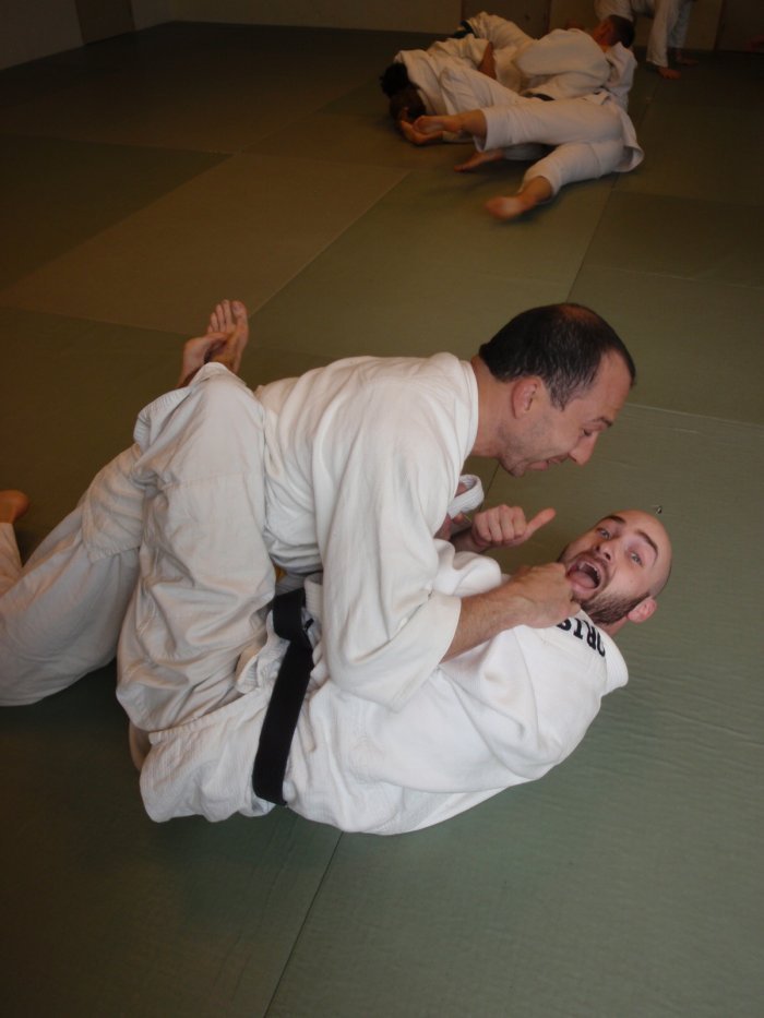 stagejujitsudu27032011_eleves-randori-sol4
